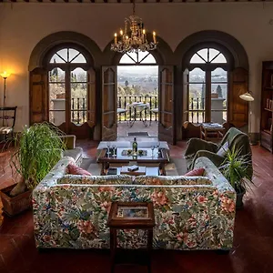 villa-colle-olivi.it-tuscanyhotel.com/
