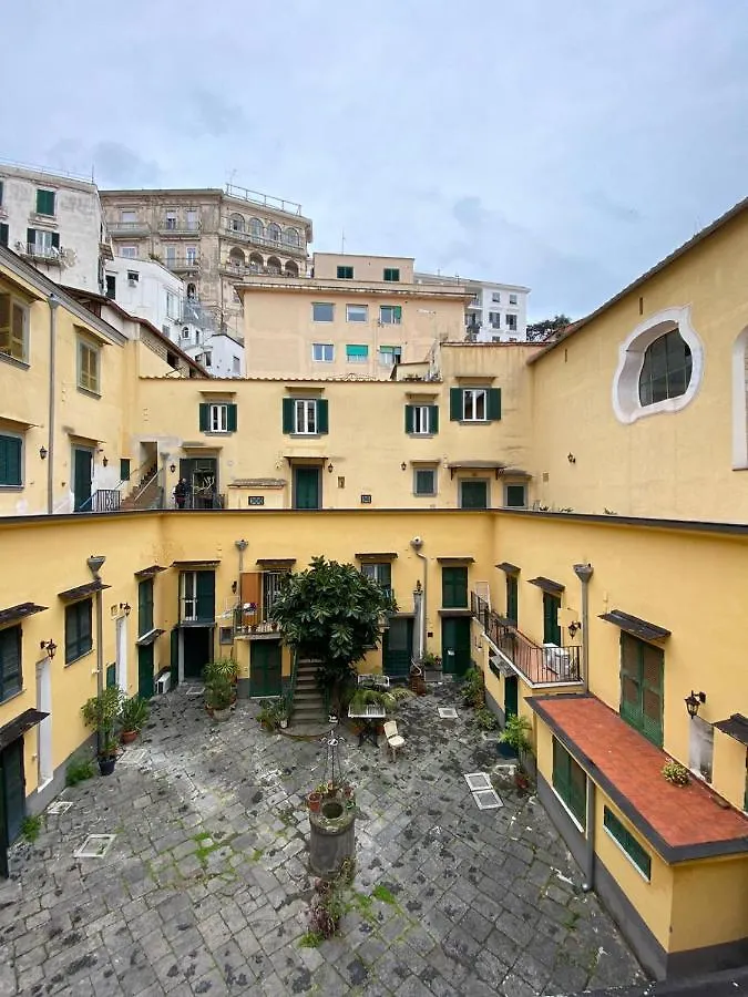 Via Cappella Vecchia 24 - Appartamento Giù Napoli